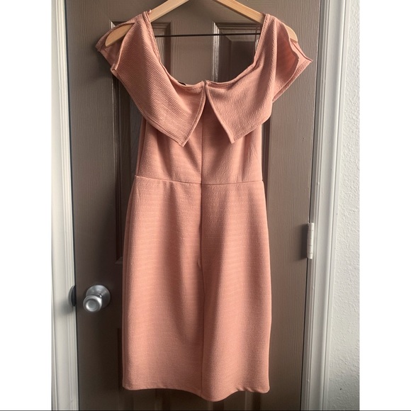 Macy’s Pink Fitted Cocktail Dress - Picture 2 of 4